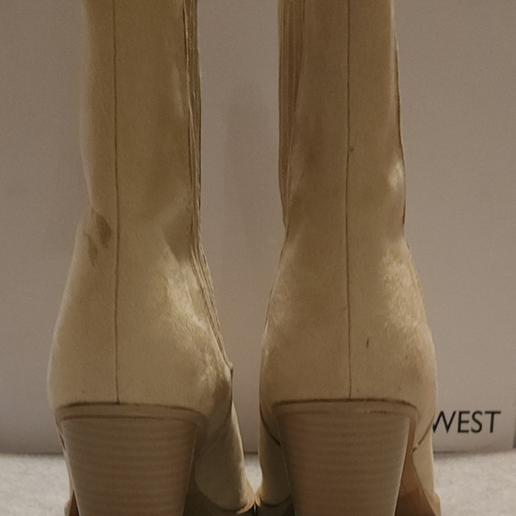 Never worn boot - Picture 3 of 4